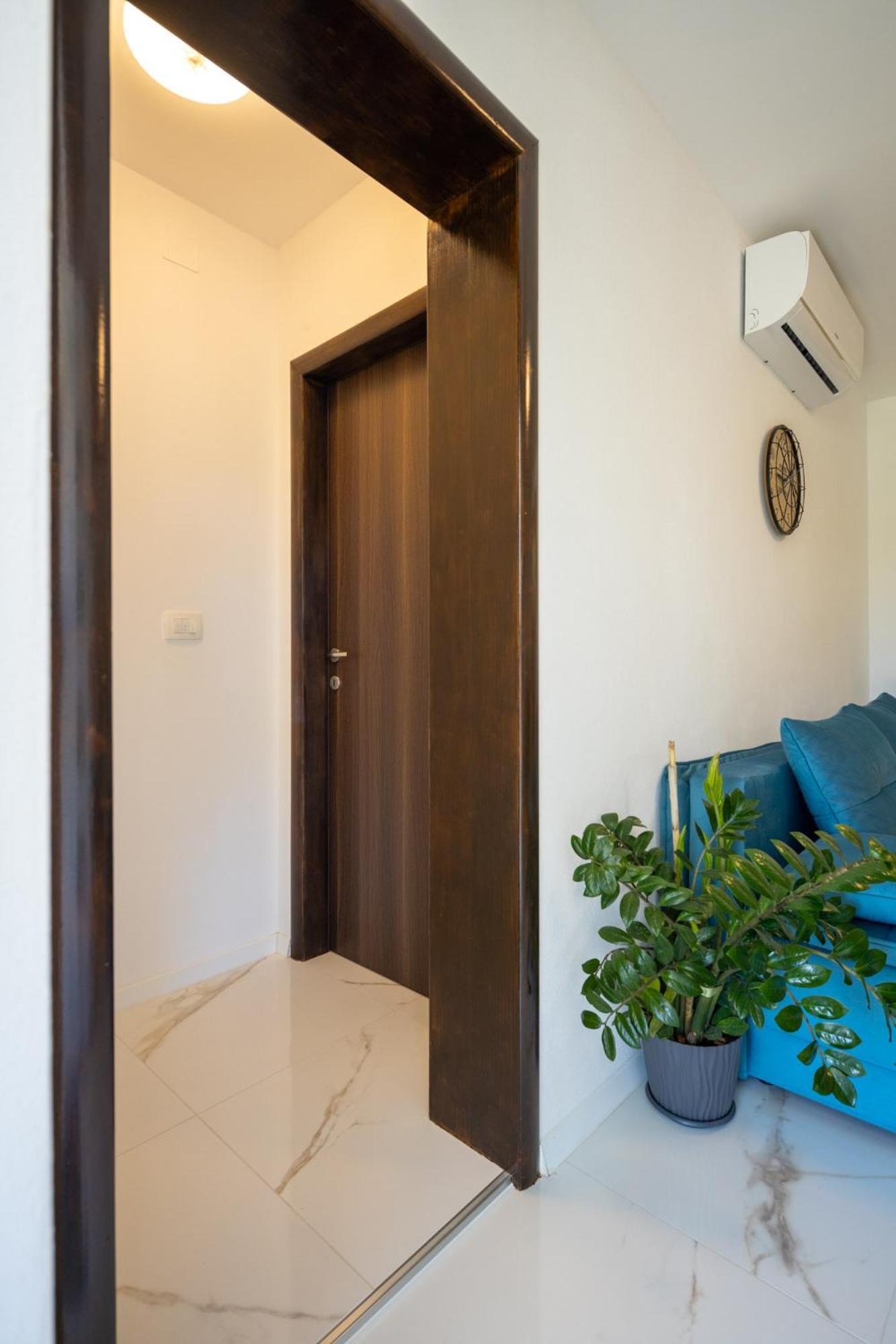 Apartment Iva Vrana  Экстерьер фото