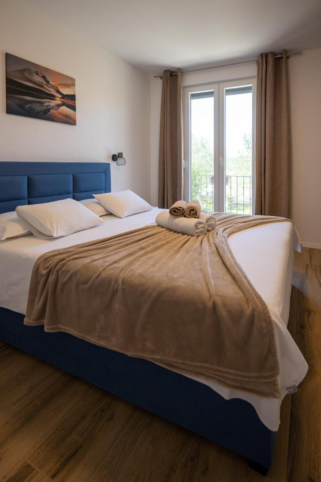 Apartment Iva Vrana  Экстерьер фото